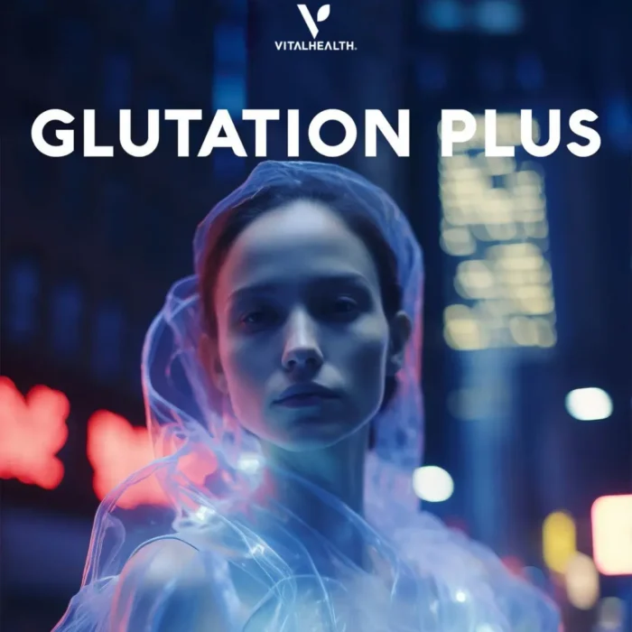 Mujer con fondo urbano iluminado representando bienestar y energía, imagen de portada para Glutation Plus.